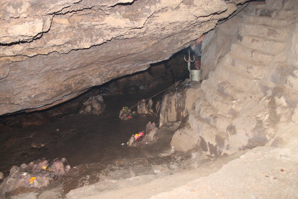 Jata Shankar Caves shrine